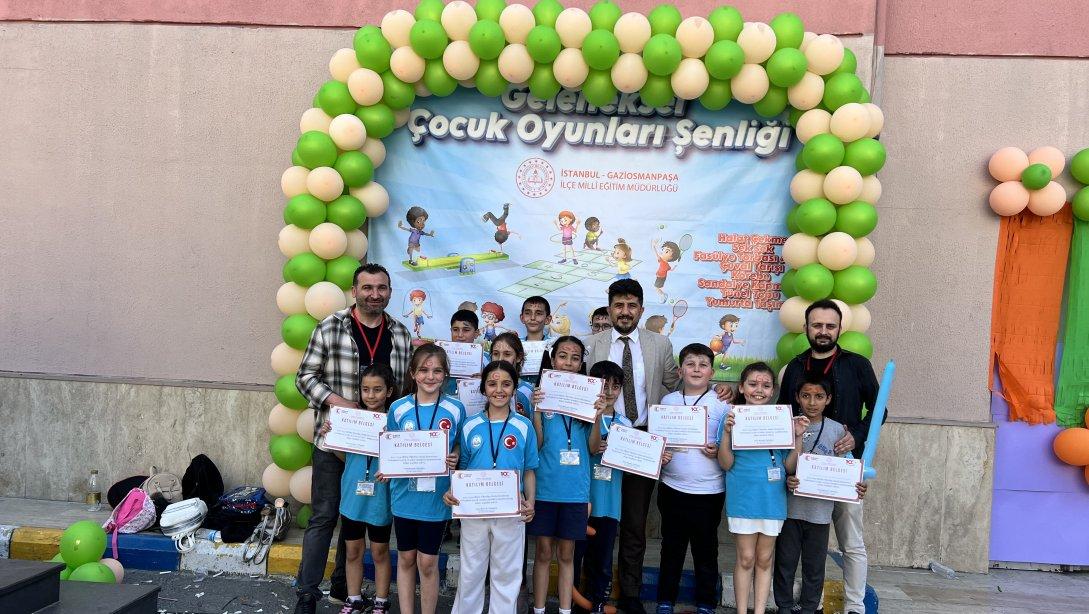 Gaziosmanpaşa Geleneksel Çocuk Oyunları Şenliği Adnan Menderes İlkokulu Ev Sahipliğinde Gerçekleştirildi