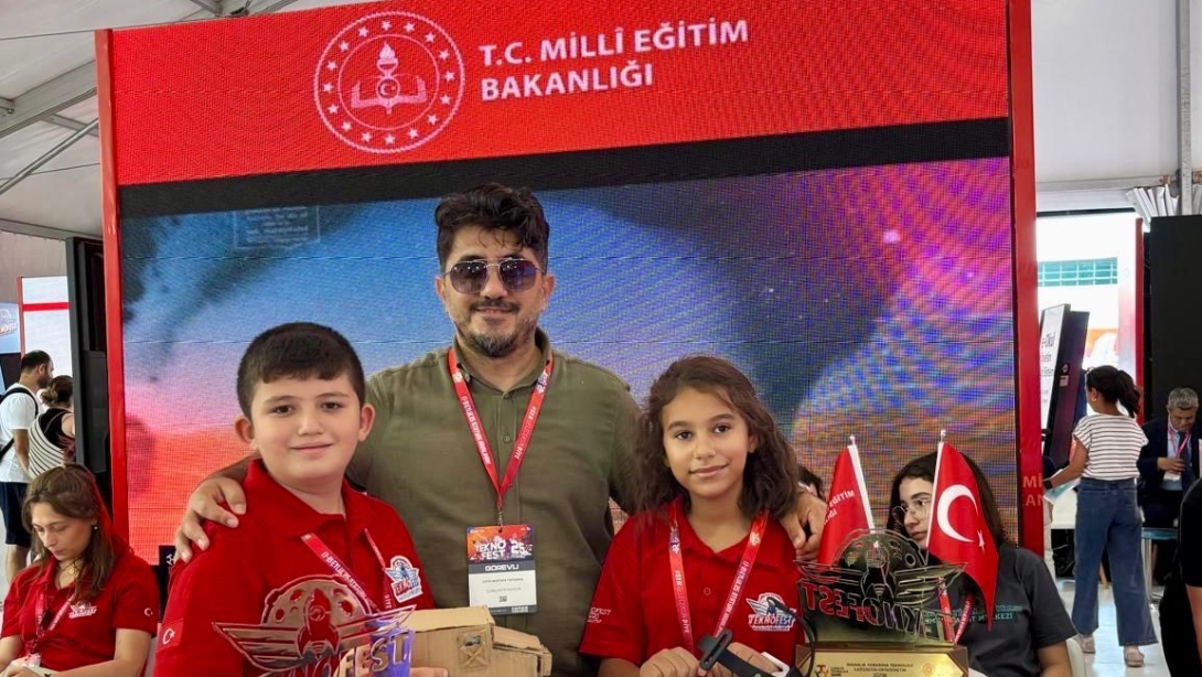 Öğrencilerimiz TEKNOFEST 2025'te Yerini Aldı